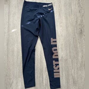 Women’s Nike Pro Leggings